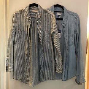 Lot of two chambray shirts (Uniqlo and Universal Thread)